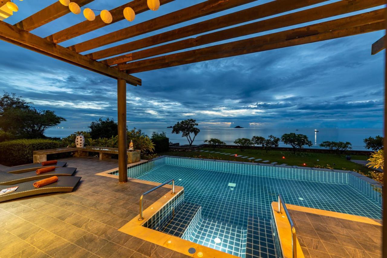 Beachfront Modern 4 Bedroom Pool Villa - Rv Hua Hin Exterior photo