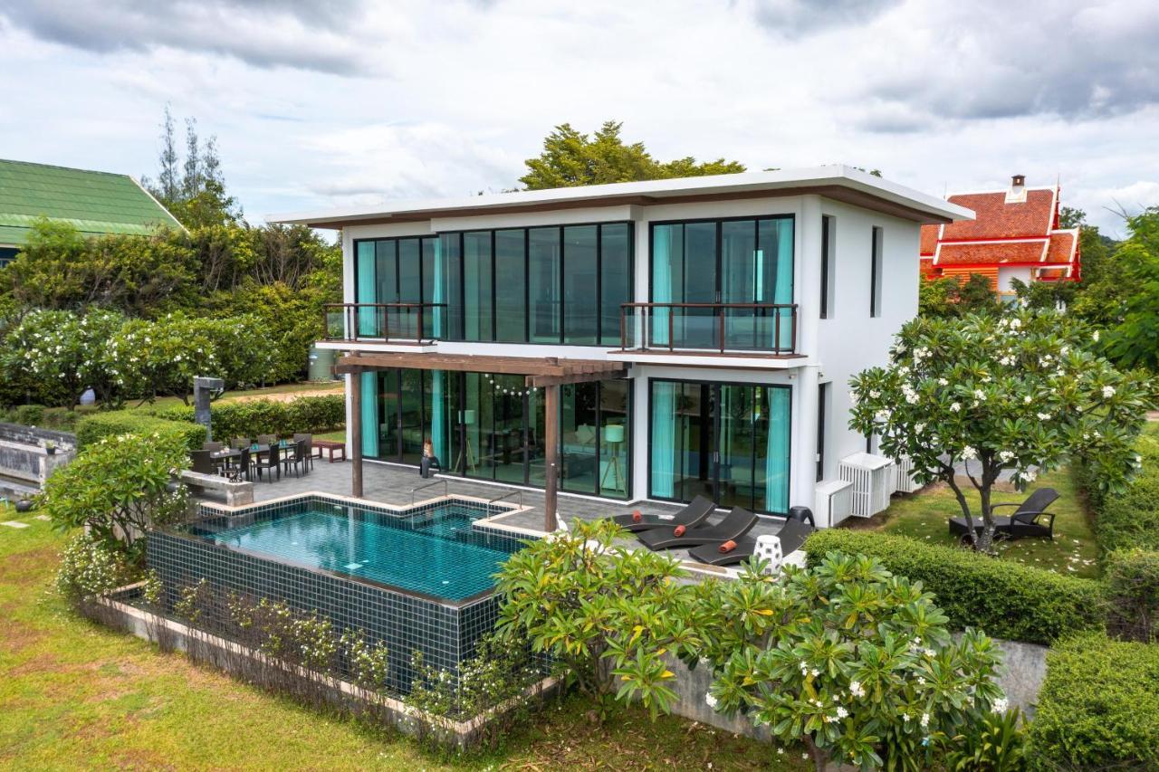 Beachfront Modern 4 Bedroom Pool Villa - Rv Hua Hin Exterior photo
