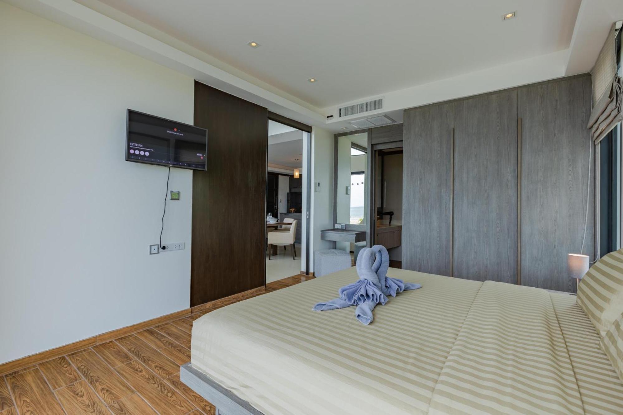 Beachfront Modern 4 Bedroom Pool Villa - Rv Hua Hin Exterior photo