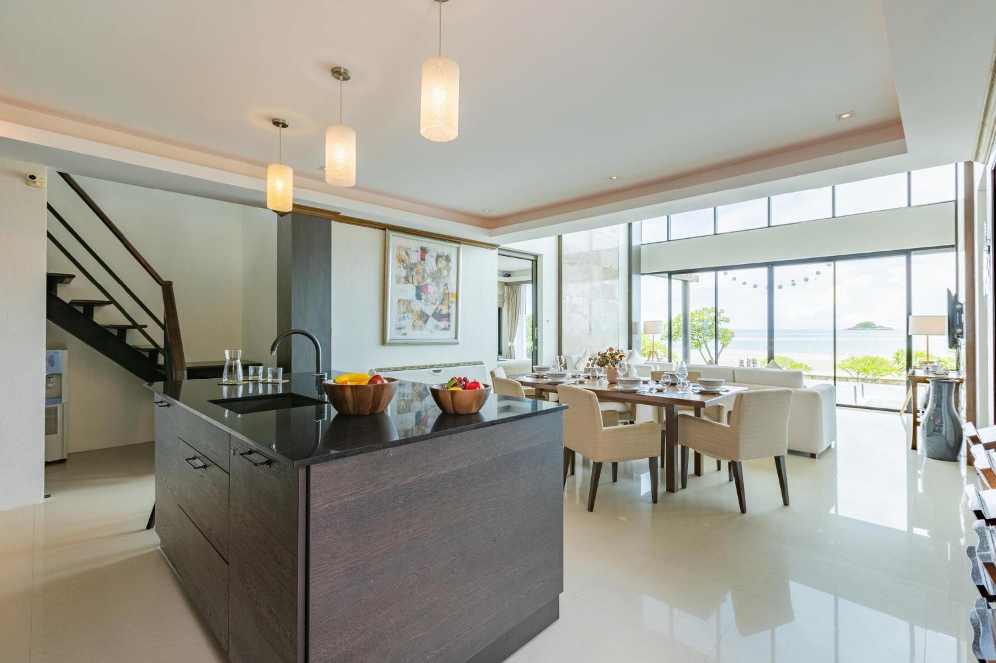 Beachfront Modern 4 Bedroom Pool Villa - Rv Hua Hin Exterior photo